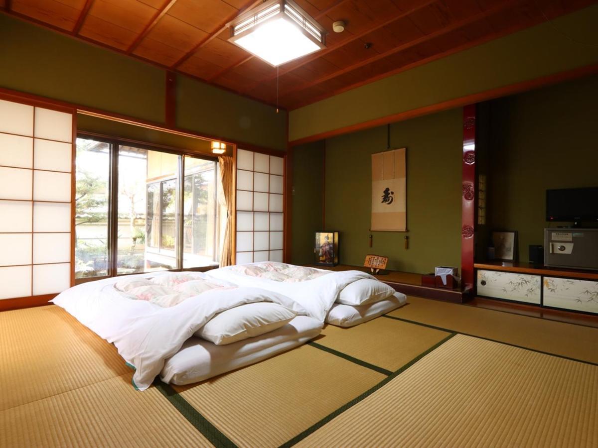 Ryokan Karasawa Канандзава Экстерьер фото